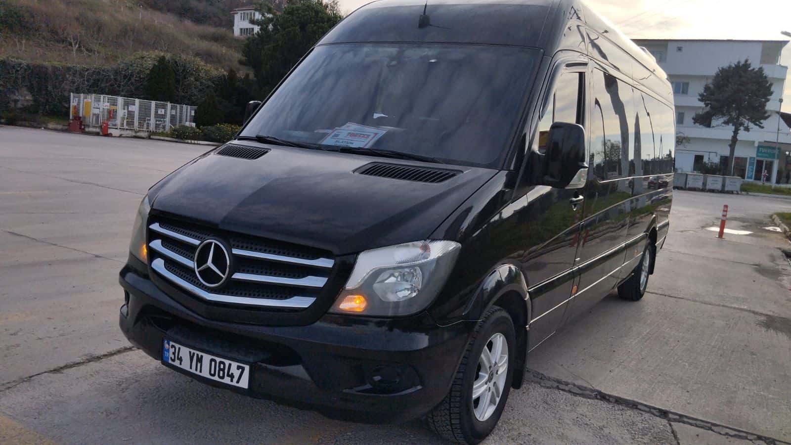 Private van taxi for group transfer 27